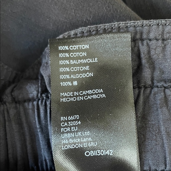 ANTHROPOLOGIE Malin Utility Belted Taper Leg Cotton Pant in Black Size M - Picture 8 of 8